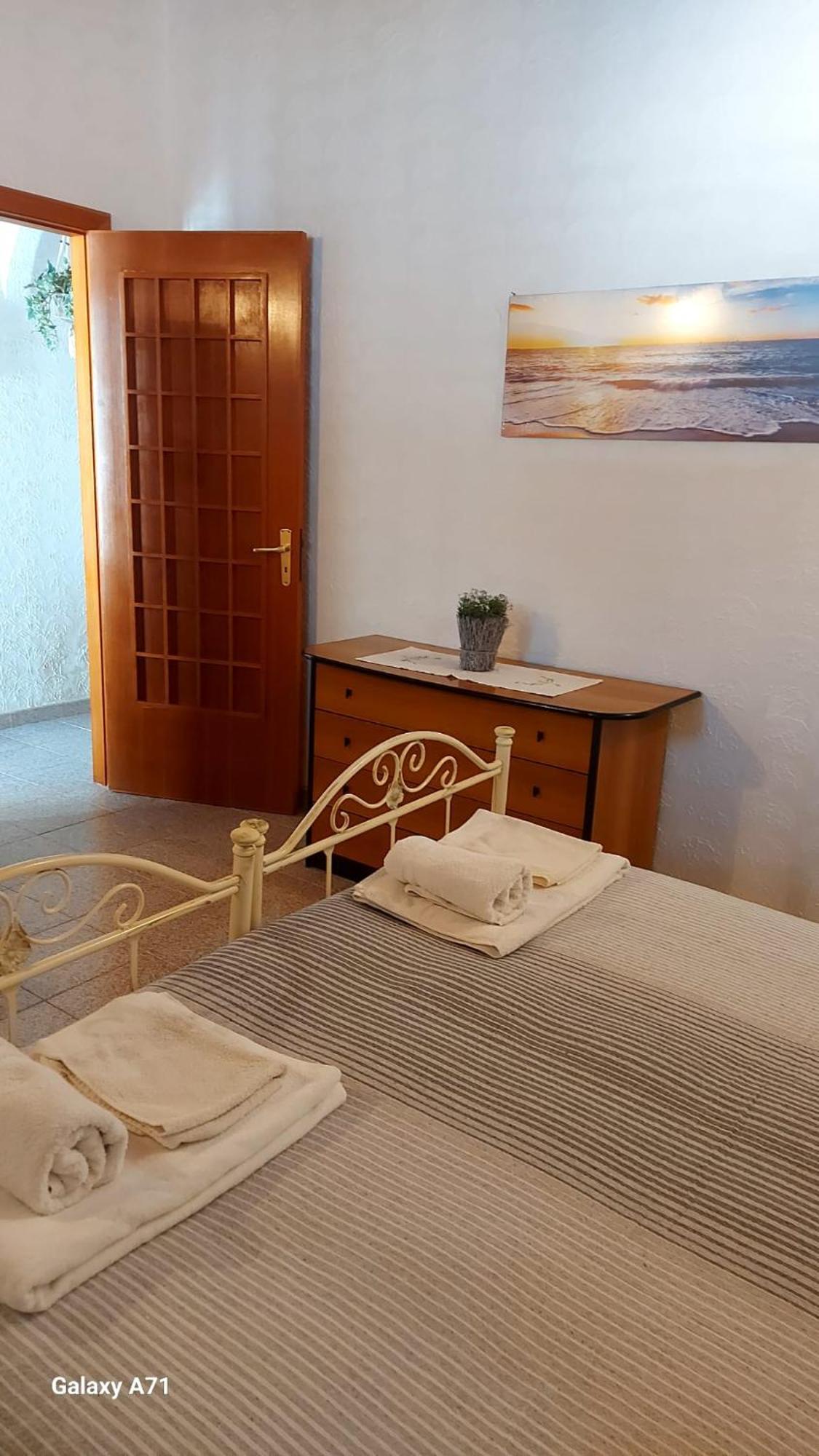 Villa Casa Fronte Mare Puro Relax à Cava dʼAliga Extérieur photo